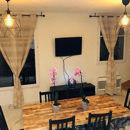 Ca Dei Figli, Charmante Maison De Ville. Bailly-Romainvilliers Ngoại thất bức ảnh